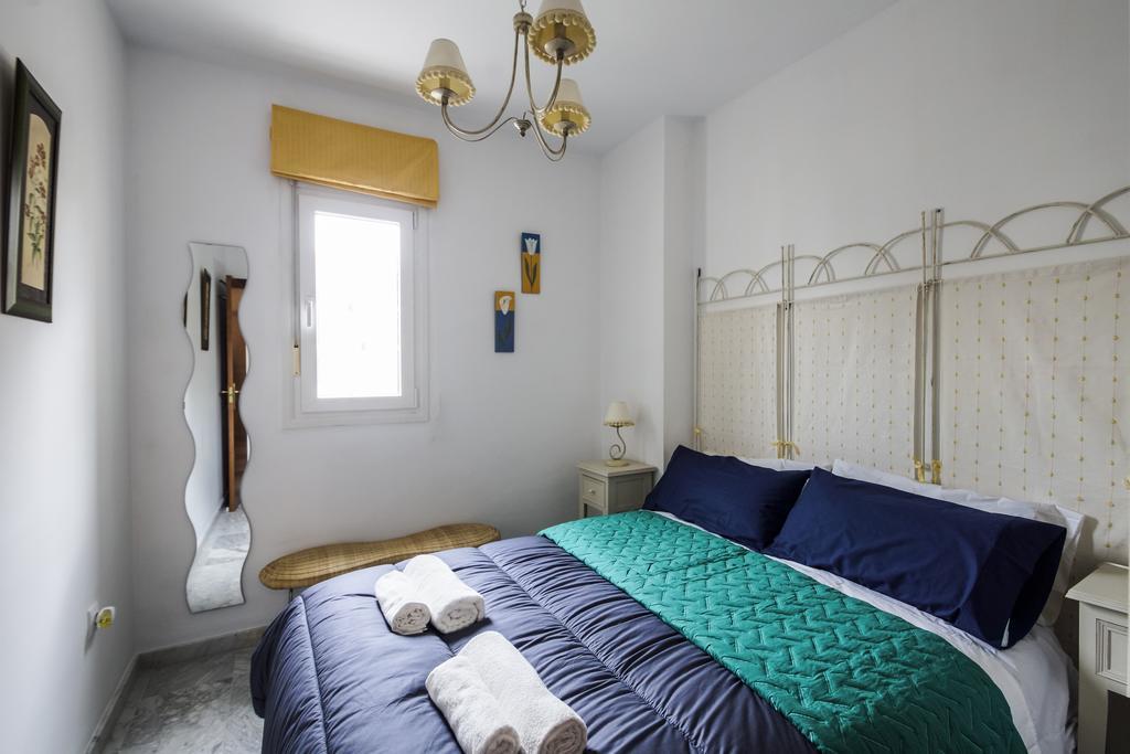 Appartamento La Victoria Free Parking By Cadiz4rentals *